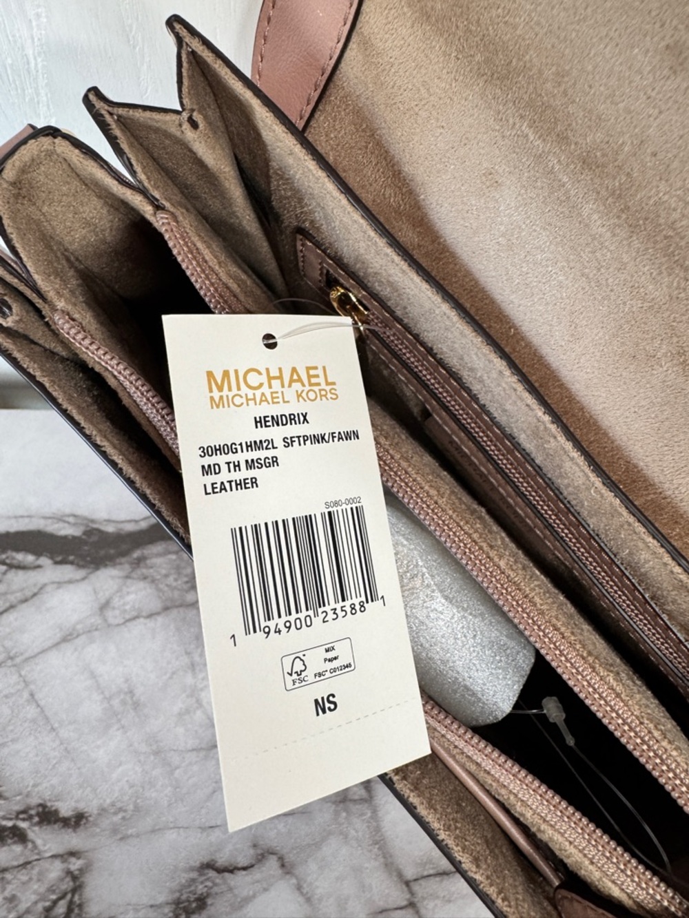 Michael Kors Blush Pink Leather Crossbody Shoulder Bag with Gold Hardware - Picture 11 of 14